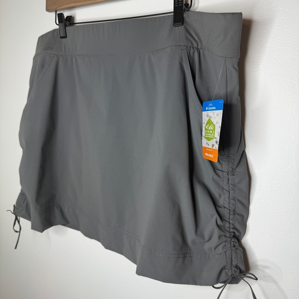 Columbia Ruched Skort - Picture 4 of 8